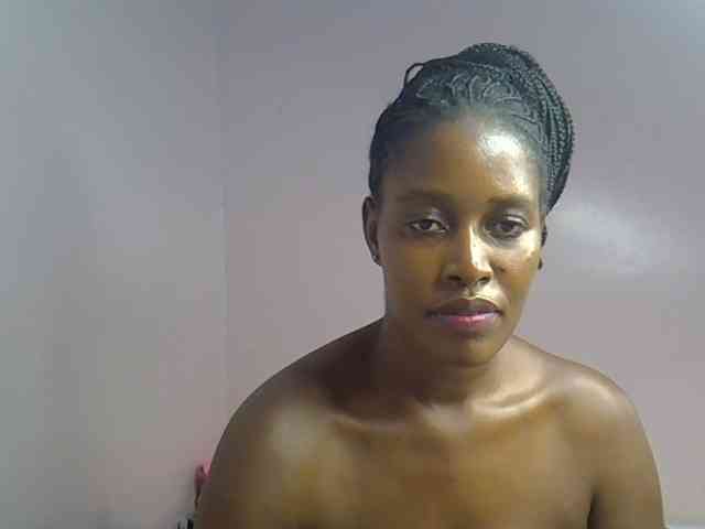 cute-africanah webcam