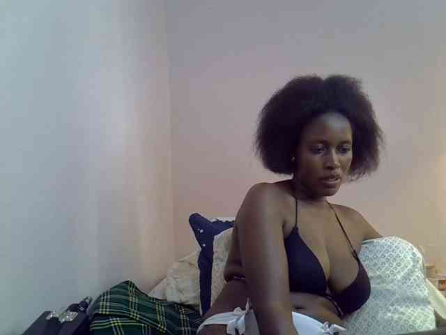 cute-africanah webcam