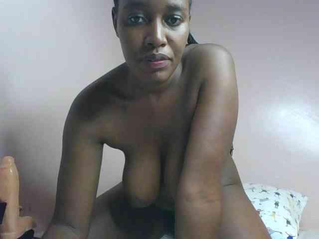 cute-africanah webcam