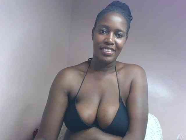 cute-africanah webcam