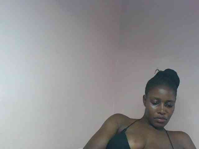 cute-africanah webcam