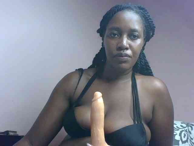 cute-africanah webcam