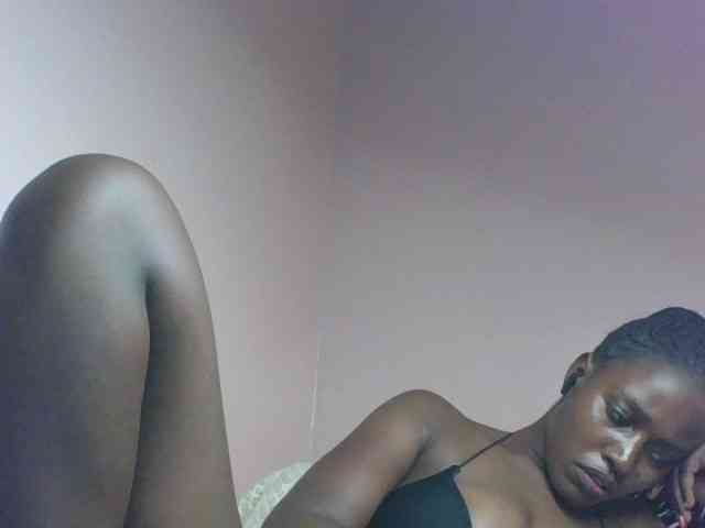 cute-africanah webcam