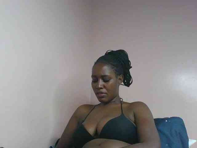 cute-africanah webcam