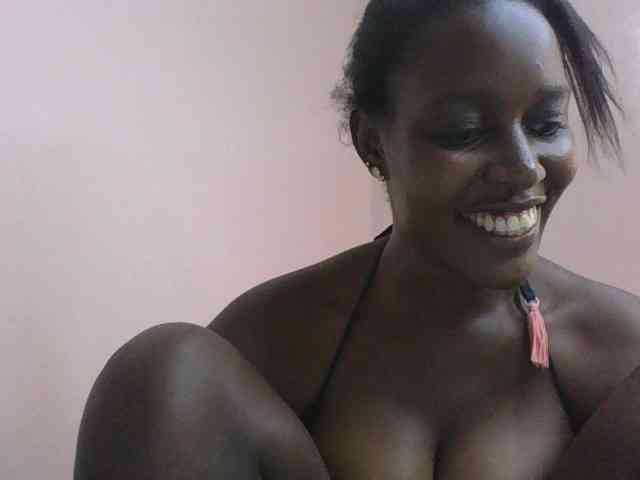cute-africanah webcam
