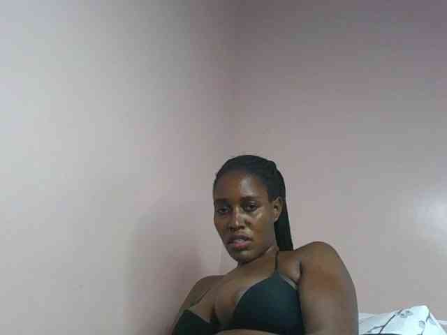 cute-africanah webcam