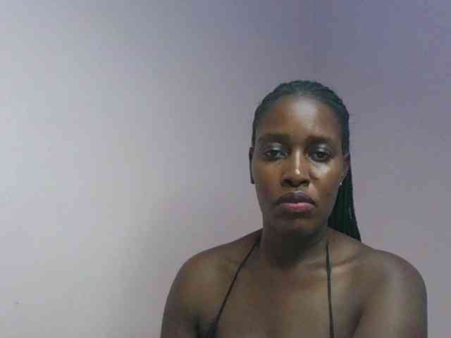 cute-africanah webcam