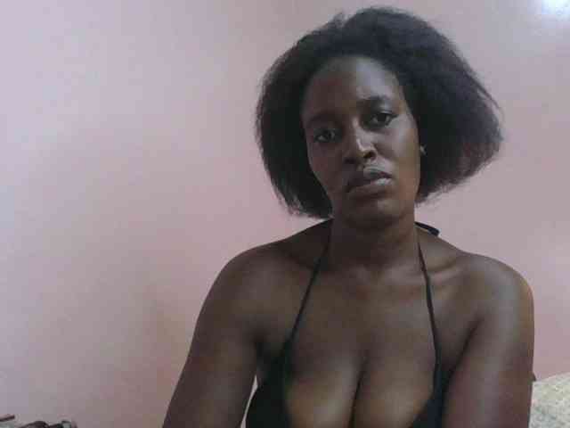 cute-africanah webcam