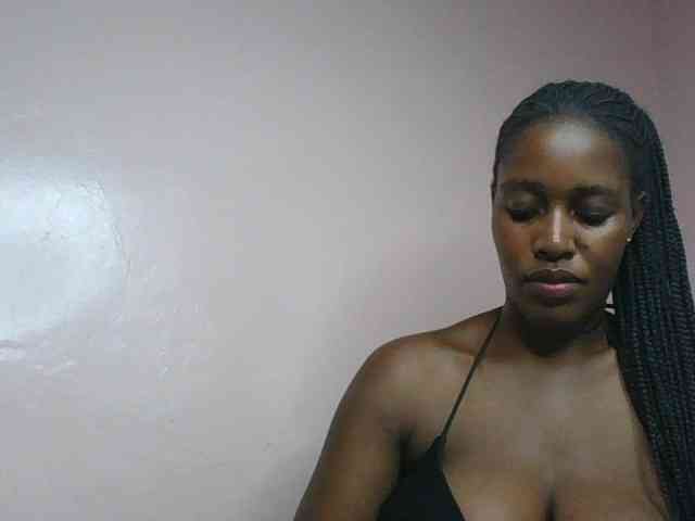 cute-africanah Live Webcam on BongaCams