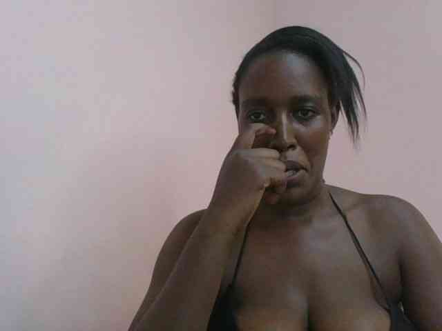 cute-africanah webcam