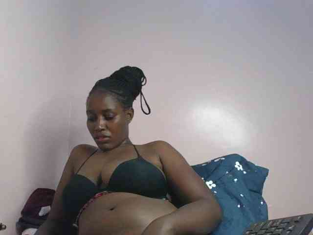 cute-africanah webcam