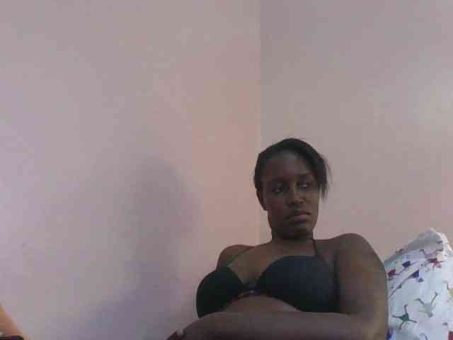 cute-africanah webcam