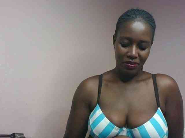 cute-africanah webcam