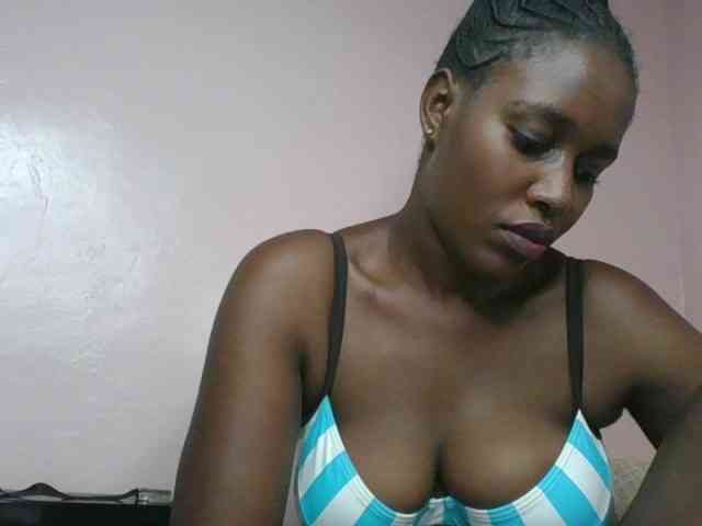 cute-africanah webcam
