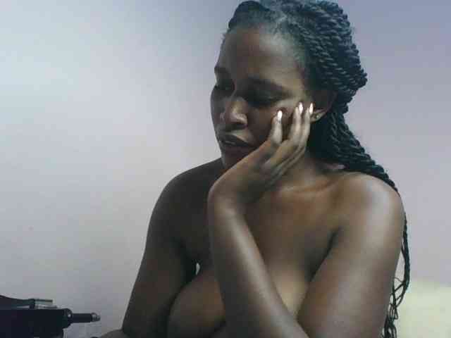 cute-africanah webcam