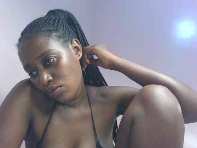 cute-africanah Live Webcam on BongaCams