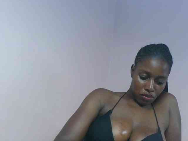 cute-africanah webcam