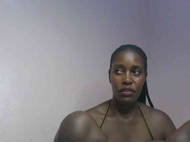 cute-africanah webcam