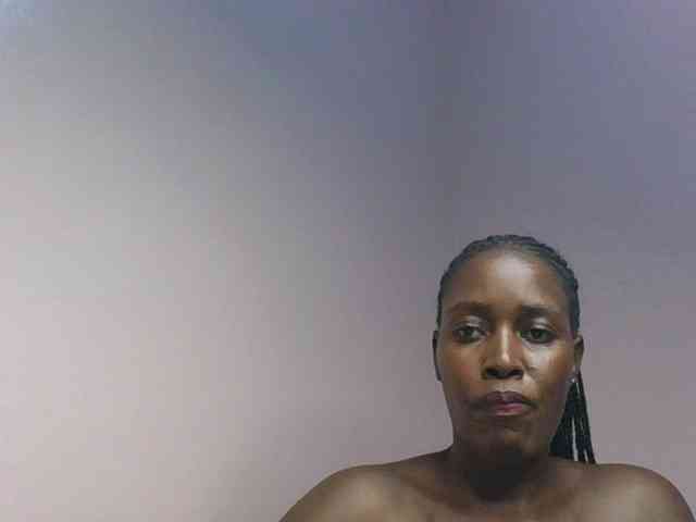 cute-africanah webcam