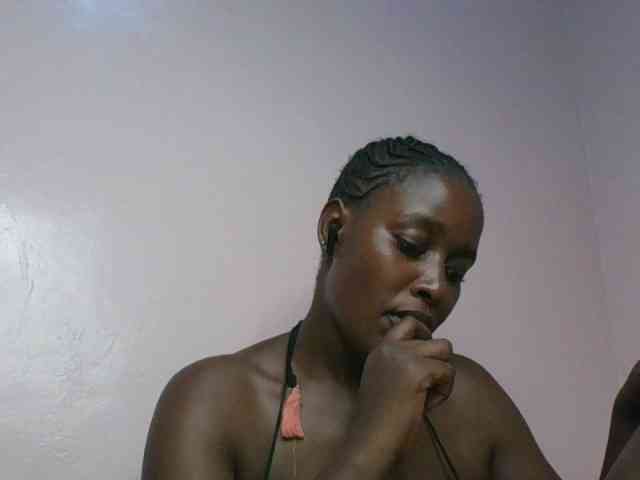 cute-africanah webcam