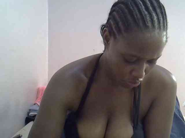 cute-africanah webcam