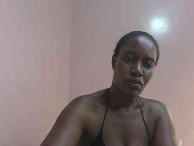 cute-africanah webcam