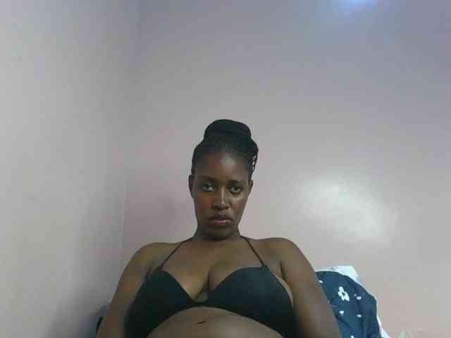 cute-africanah webcam