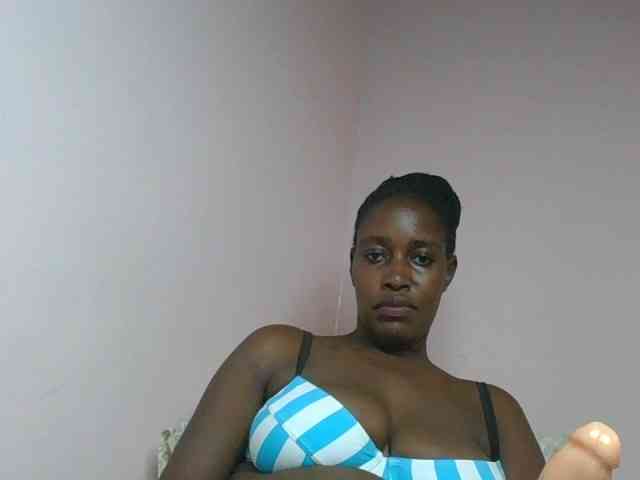 cute-africanah webcam