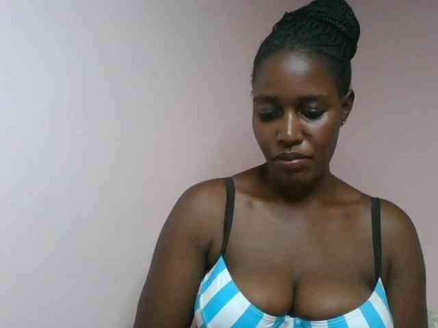 cute-africanah webcam