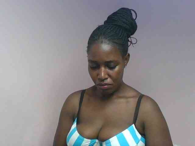 cute-africanah webcam