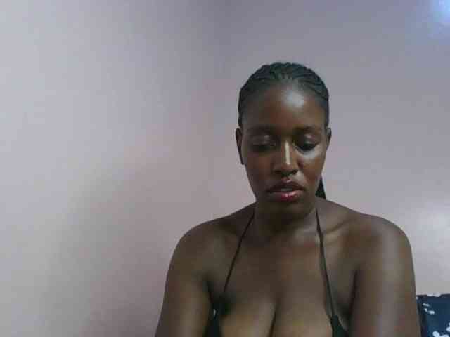 cute-africanah webcam