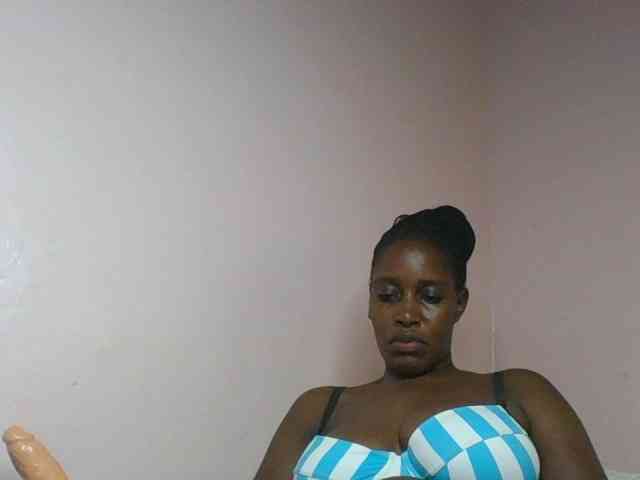 cute-africanah webcam