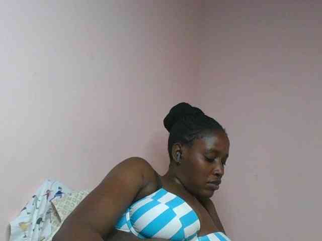 cute-africanah webcam