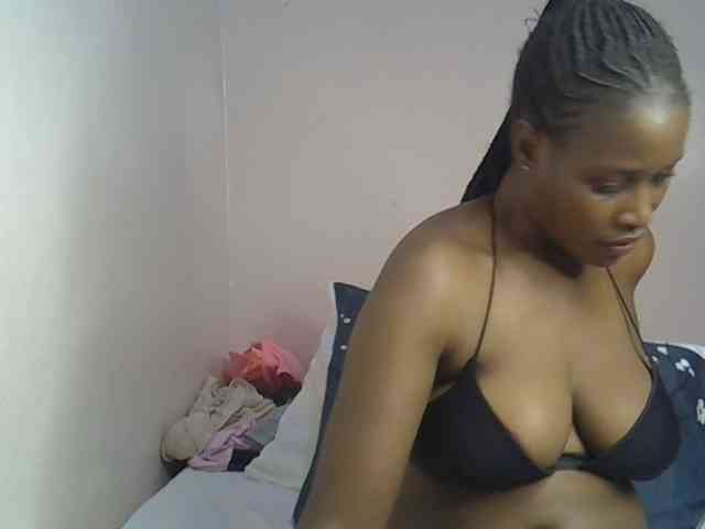 cute-africanah webcam