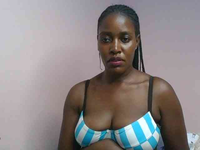 cute-africanah webcam
