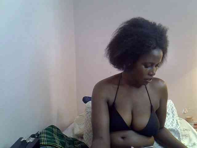 cute-africanah webcam