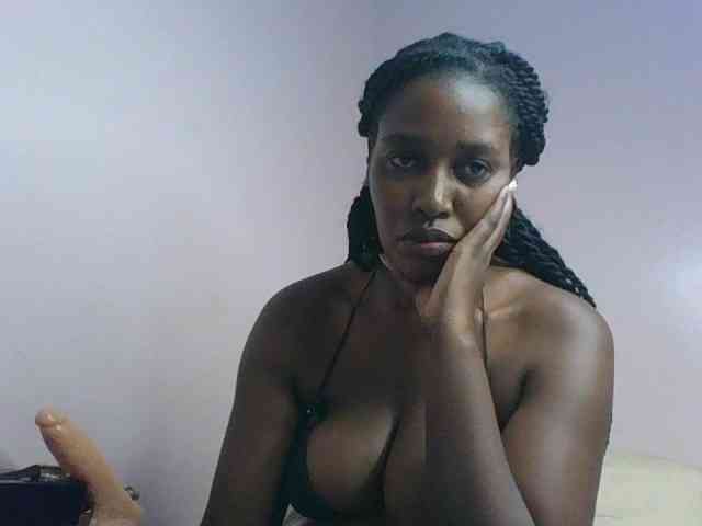 cute-africanah webcam