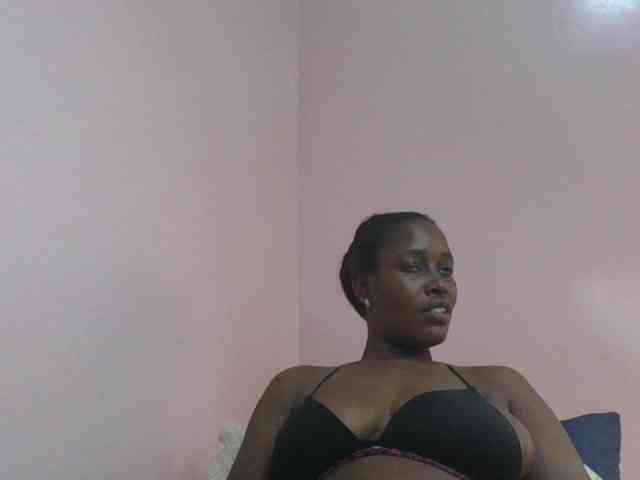 cute-africanah webcam