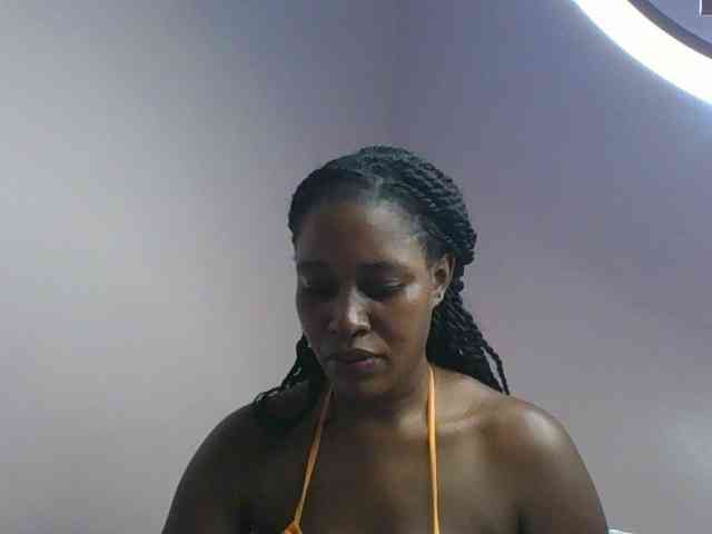 cute-africanah webcam