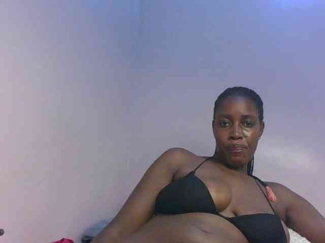 cute-africanah webcam