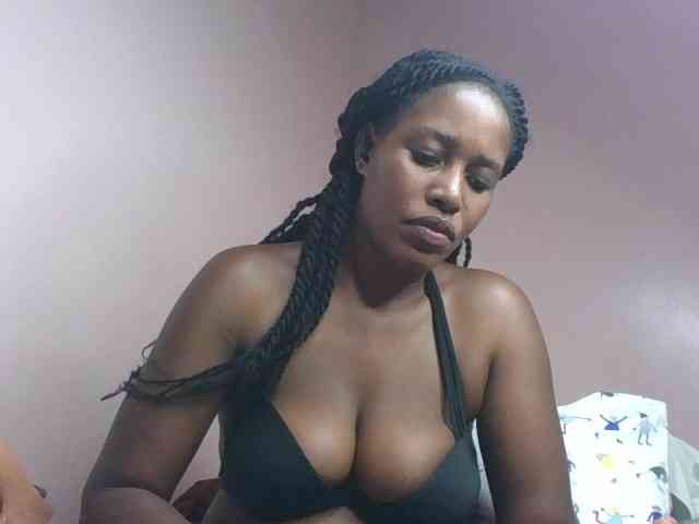 cute-africanah webcam