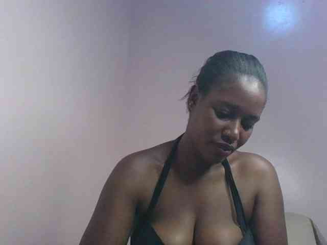 cute-africanah webcam