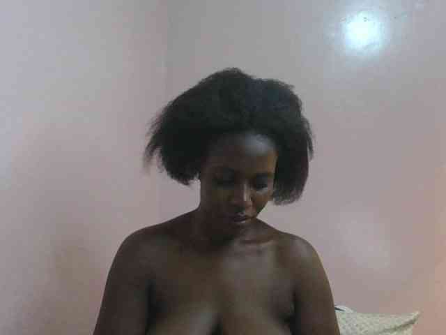 cute-africanah webcam