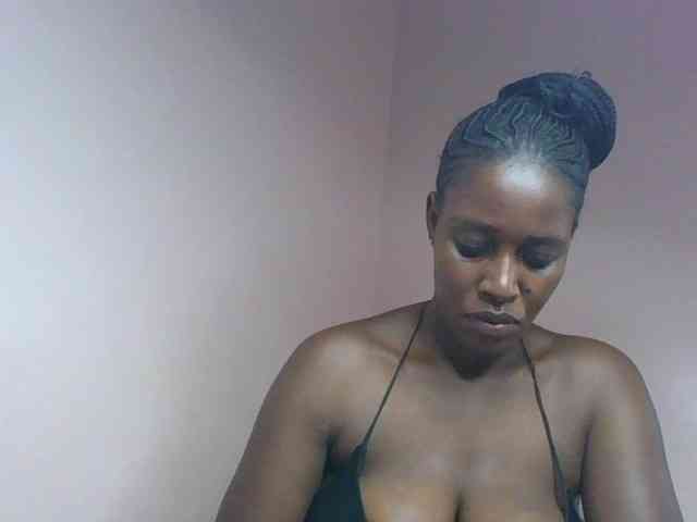 cute-africanah webcam