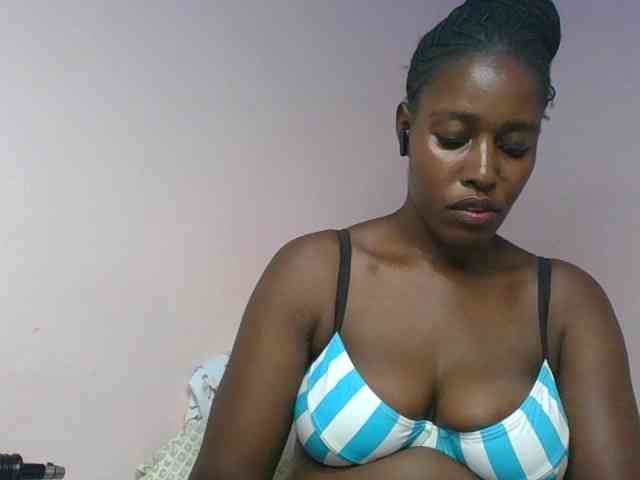 cute-africanah webcam