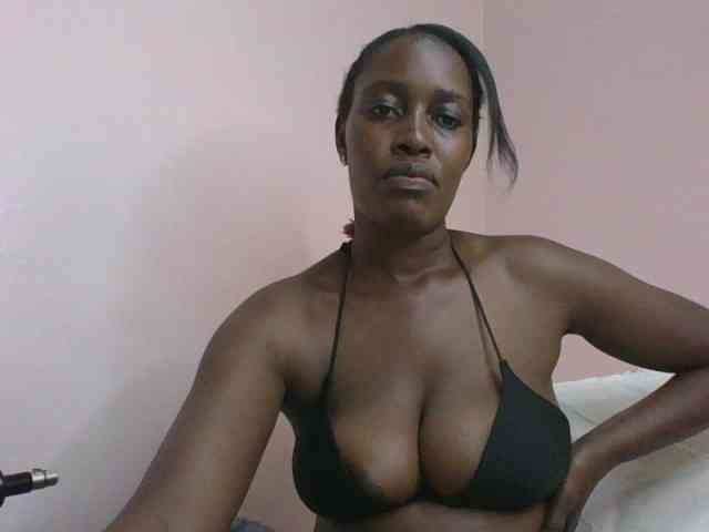 cute-africanah webcam