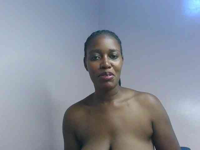 cute-africanah webcam