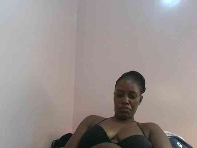 cute-africanah webcam