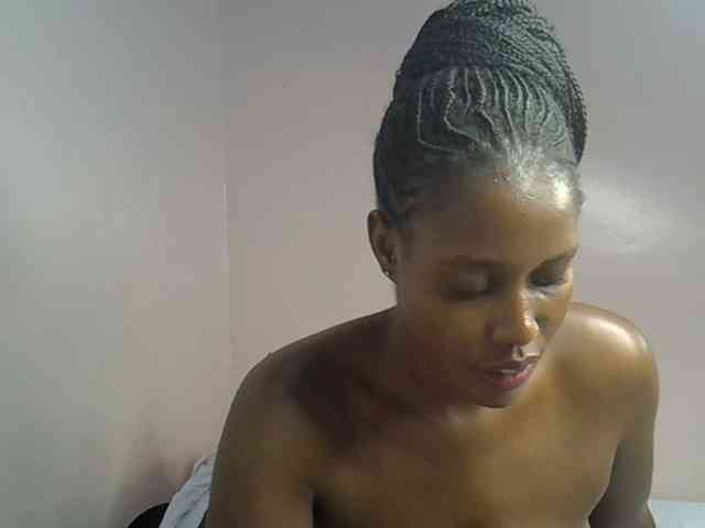 cute-africanah webcam