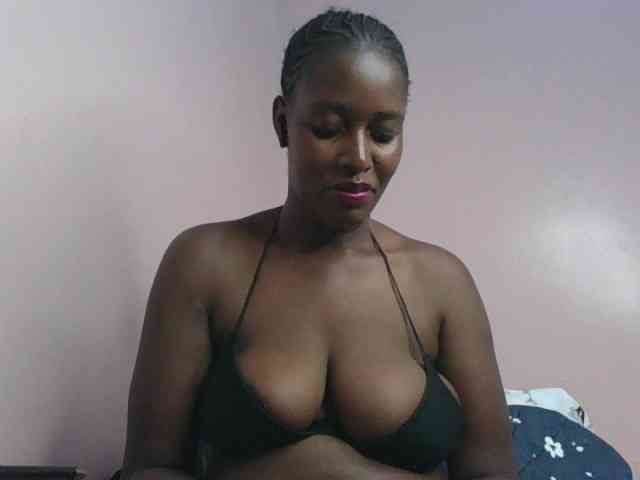 cute-africanah webcam
